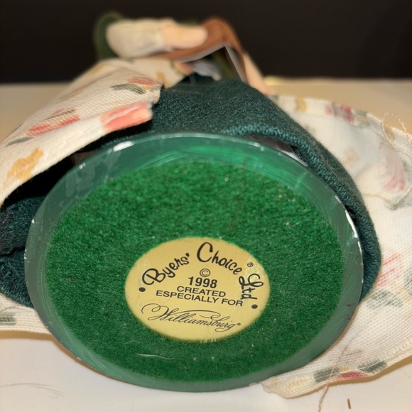 Caroler 1st edition Byers choice Williamsburg collection 1998 - Picture 9 of 15